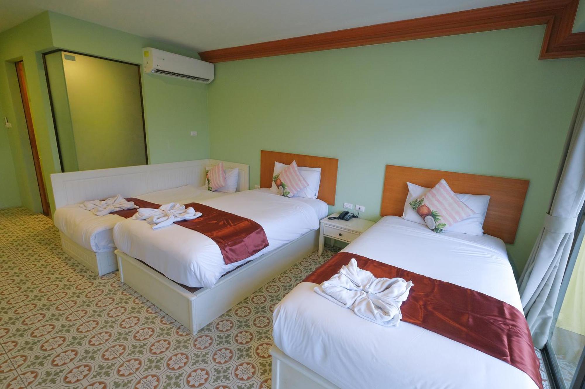 The Pineapple Hotel Krabi town Exterior foto